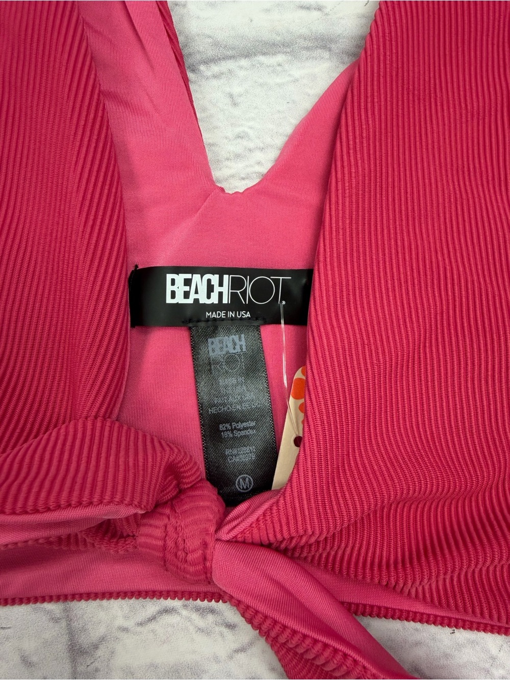 Beach Riot Ribbed Emma Bikini Top in Rasberry NWT's Sz M Pool Vacation Swim - Picture 16 of 17